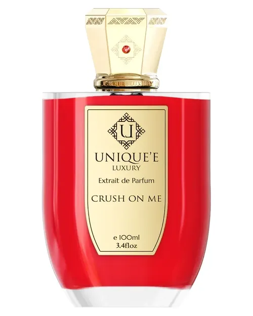 Frasco do perfume Unique'e Luxury Crush On Me