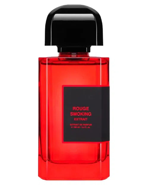 Frasco do perfume BDK Parfums Rouge Smoking Extrait